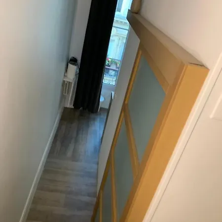 Appartamento Moderne Au Coeur De Batignolles Parigi